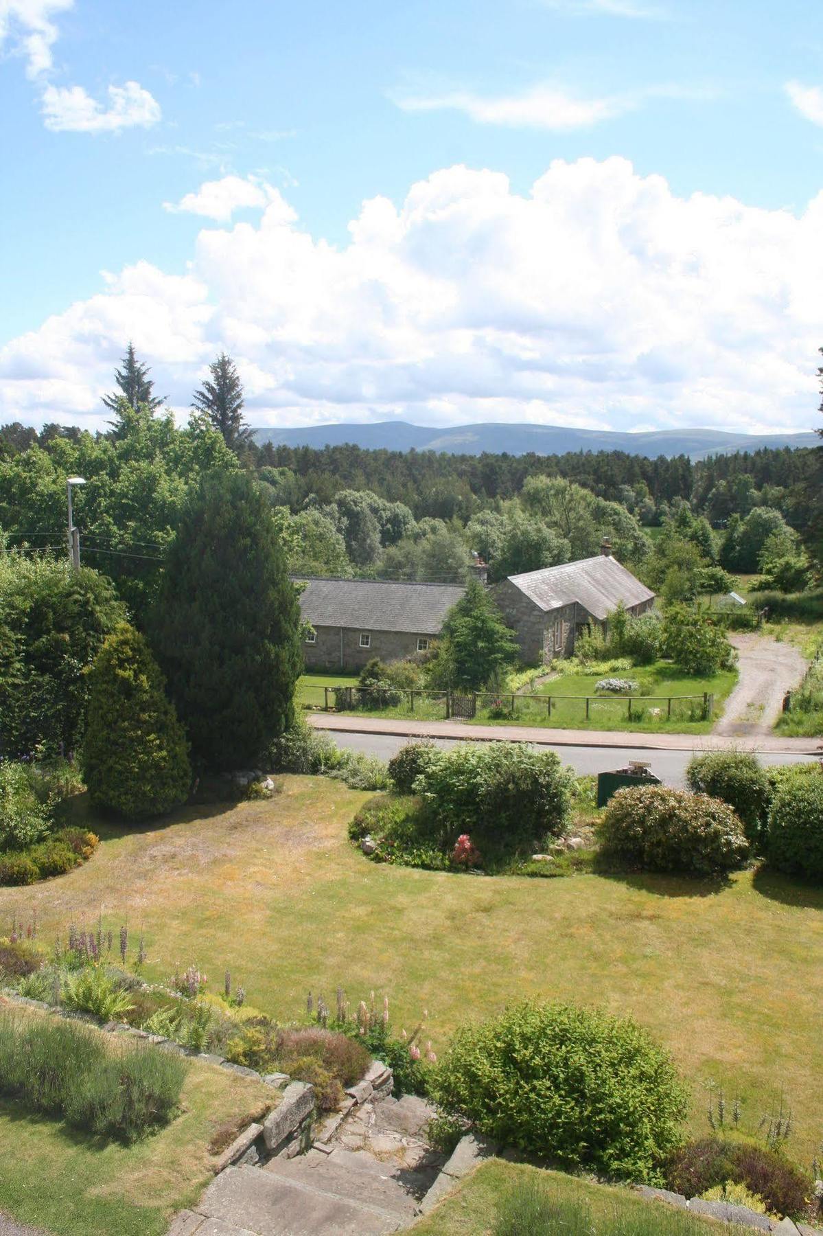 Rossmor Bed & Breakfast Grantown-on-Spey Exteriér fotografie