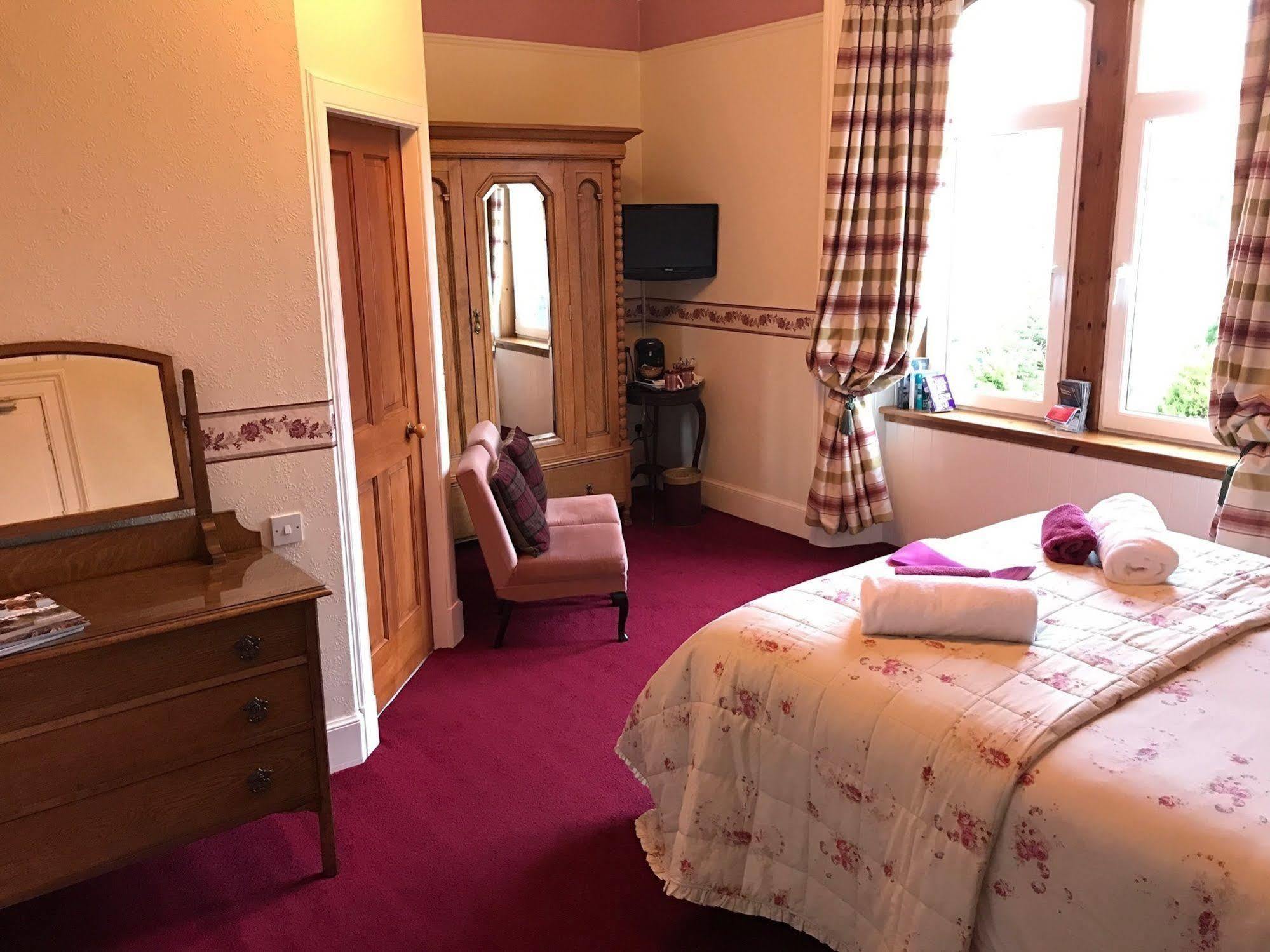 Rossmor Bed & Breakfast Grantown-on-Spey Exteriér fotografie
