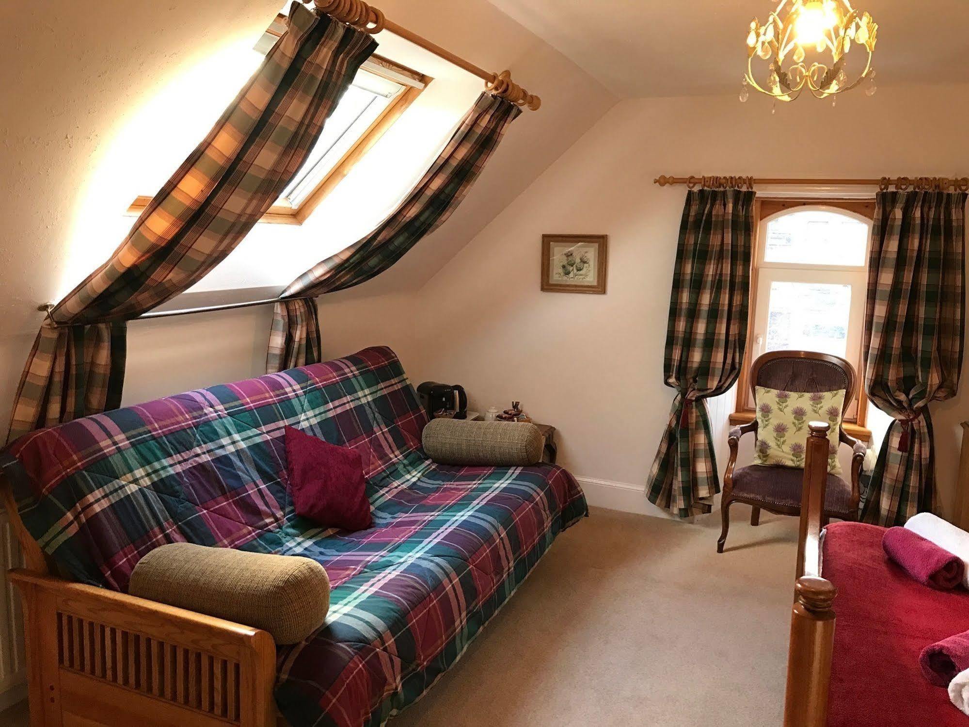Rossmor Bed & Breakfast Grantown-on-Spey Exteriér fotografie
